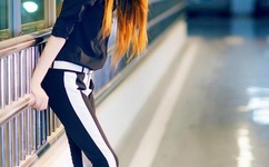 变成黑皮肤和朋友做了无删2